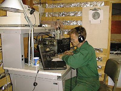Concentrating on those weak signals.  OZ1FDH working CW on 50 MHz.